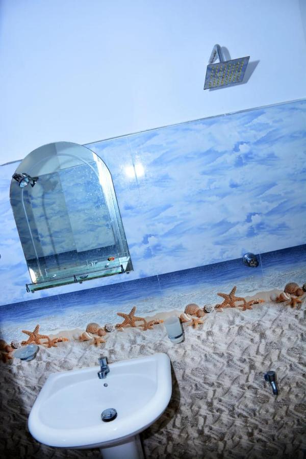 Randu Homestay And Restaurant Tangalle Esterno foto