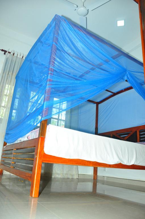 Randu Homestay And Restaurant Tangalle Esterno foto