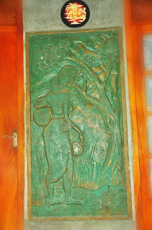 Randu Homestay And Restaurant Tangalle Esterno foto