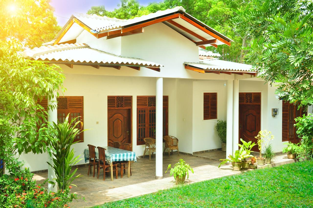 Randu Homestay And Restaurant Tangalle Esterno foto