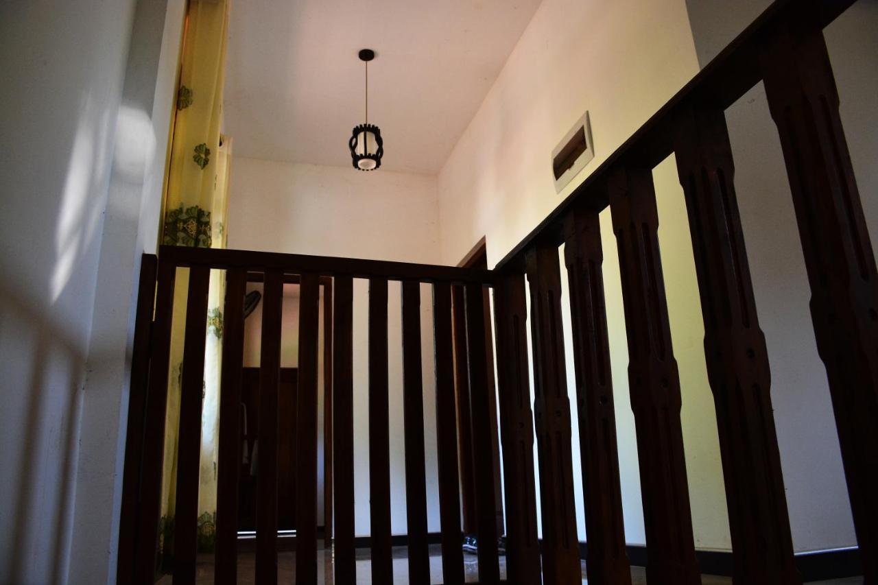 Randu Homestay And Restaurant Tangalle Esterno foto