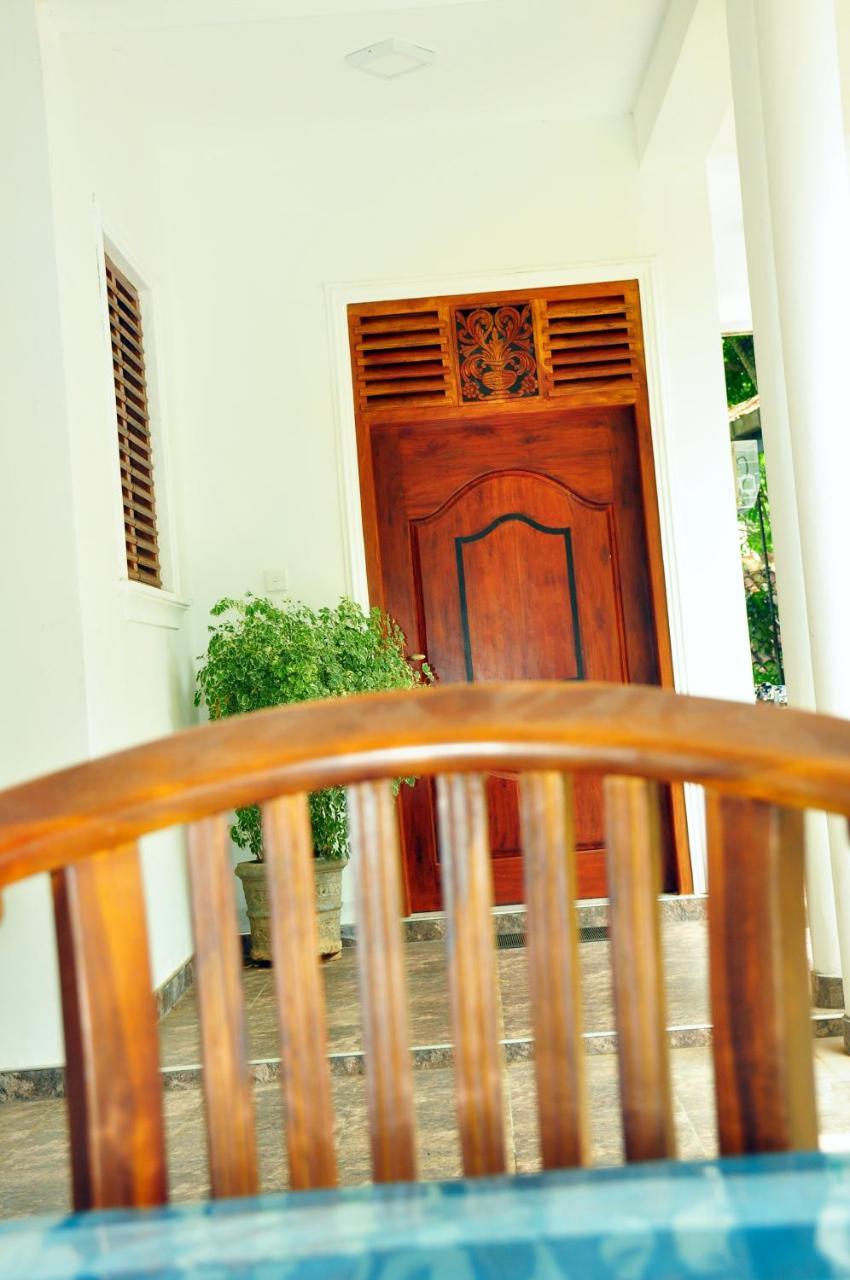 Randu Homestay And Restaurant Tangalle Esterno foto